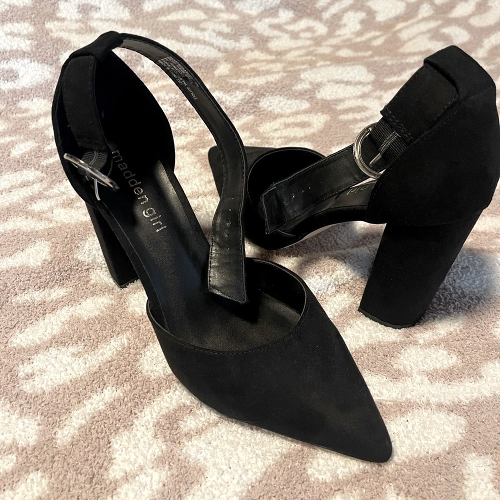Madden Girl brand new black heels size 8